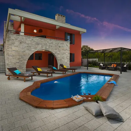 Iris Zadarvillas Villa *