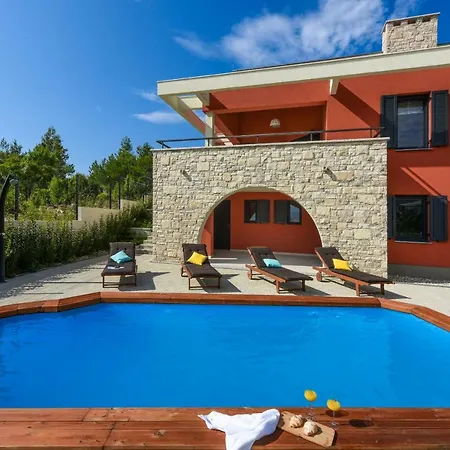 Iris Zadarvillas * Pridraga